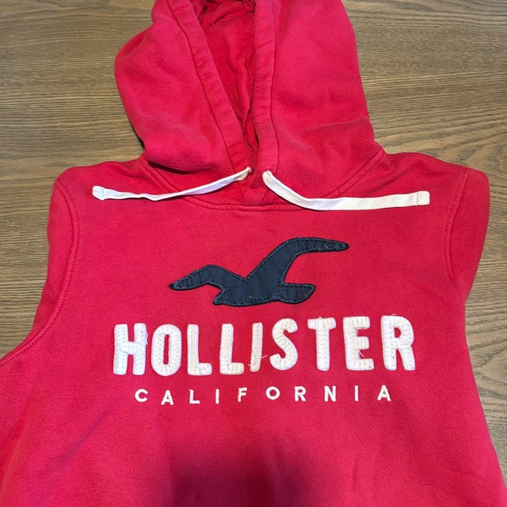 Red hollister hoodie size M